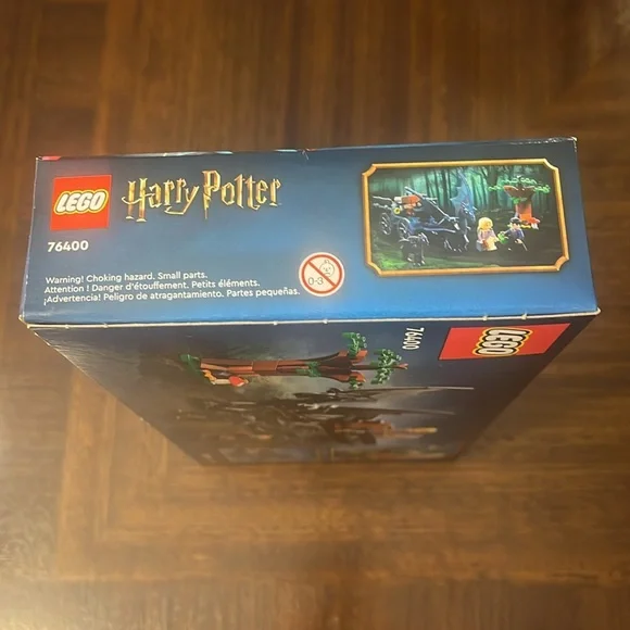 LEGO Harry Potter Order of the Phoenix Hogwarts Carriage and Thestrals - Picture 6 of 10